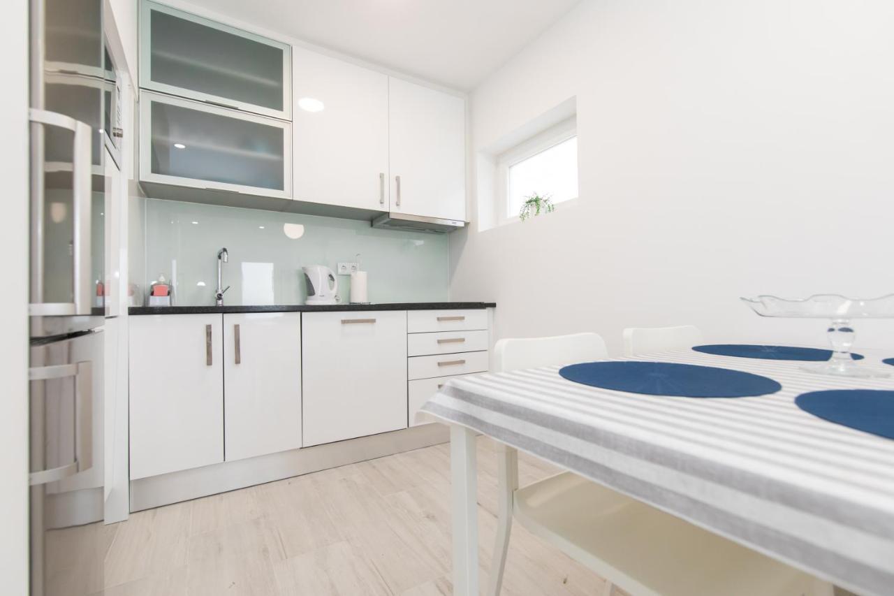 Apartamento Trival - A 1 Minuto Pe Da Praia Sesimbra Exterior foto